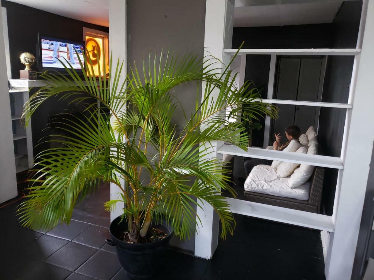 Old Cottage House Miami Bagian luar foto